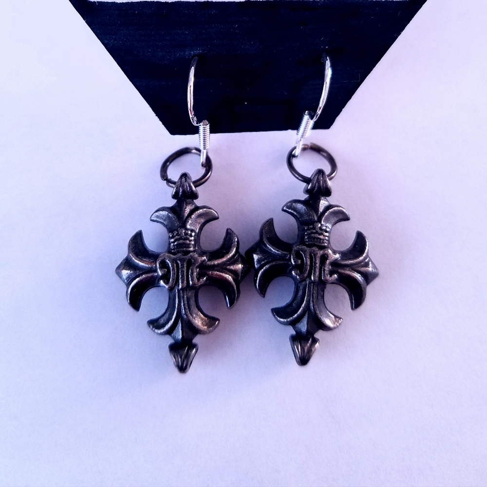 Gunmetal Gray Earrings
